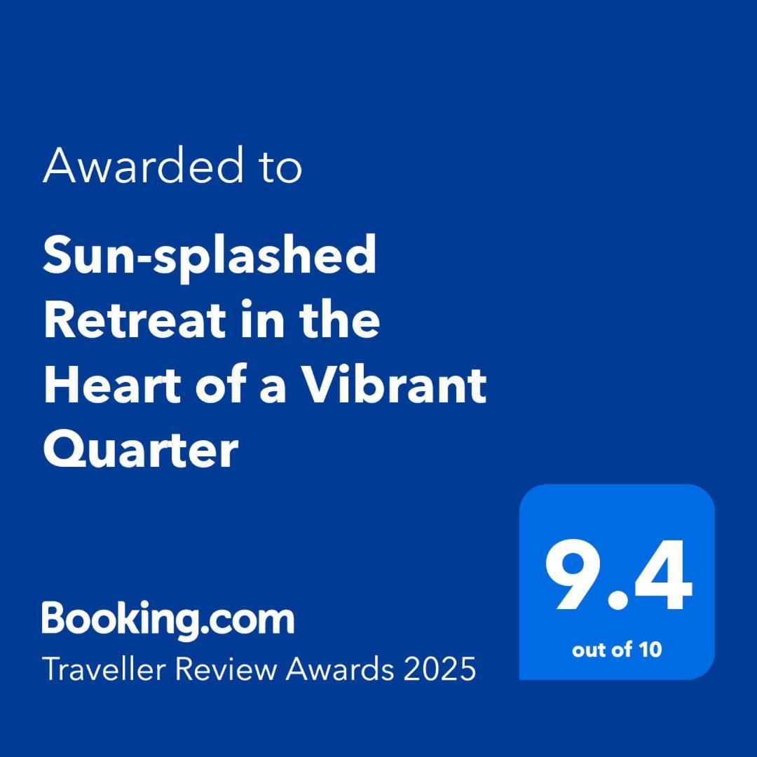 Sun-Splashed Retreat In The Heart Of A Vibrant Quarter Budapest Exteriör bild